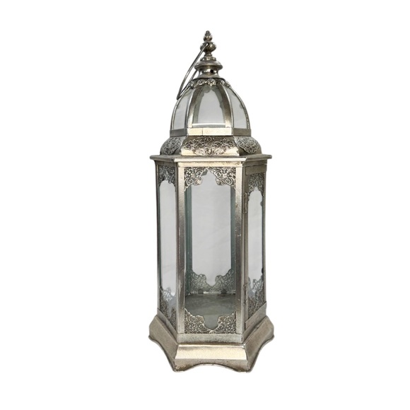 Elegant Large Metal Silver Lantern with Glass Windows and Handle - Picture 5 of 6